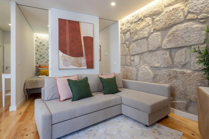 Host Wise - Enchanting Design Flat - Premium Location