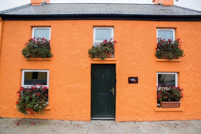 Charming 2-Bed House in West Cork Cupids Cottage