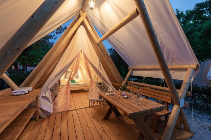 Eco glamping- FKK Nudist Camping Solaris