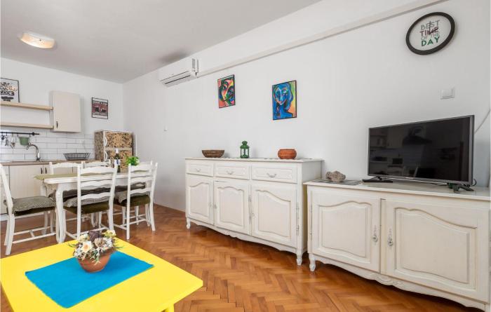 Amazing Apartment In Senj With 2 Bedrooms And Wifi