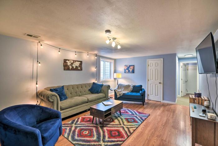 Peaceful Loveland Apt Near Hiking and Dining!