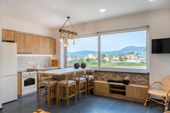 Konstantinos Corfu Marina View Apartment