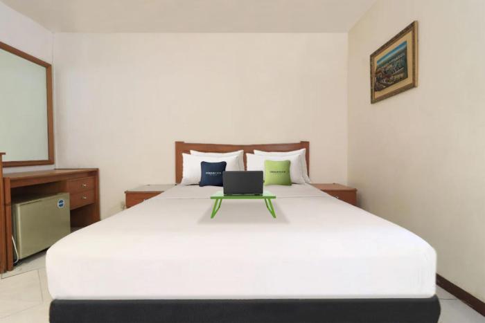 Urbanview Mroom PH Kemang