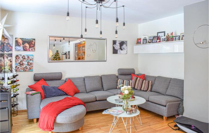 Cozy Home In Lammhult With Wifi