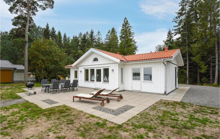 Stunning Home In Mellerud