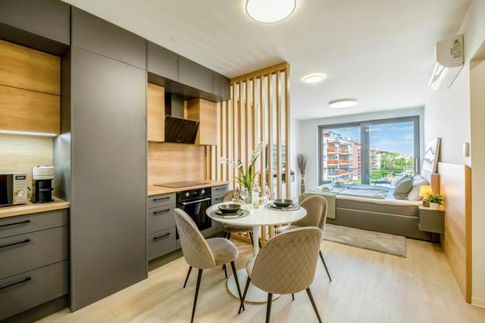 MyFlat Coral Premium Apartment