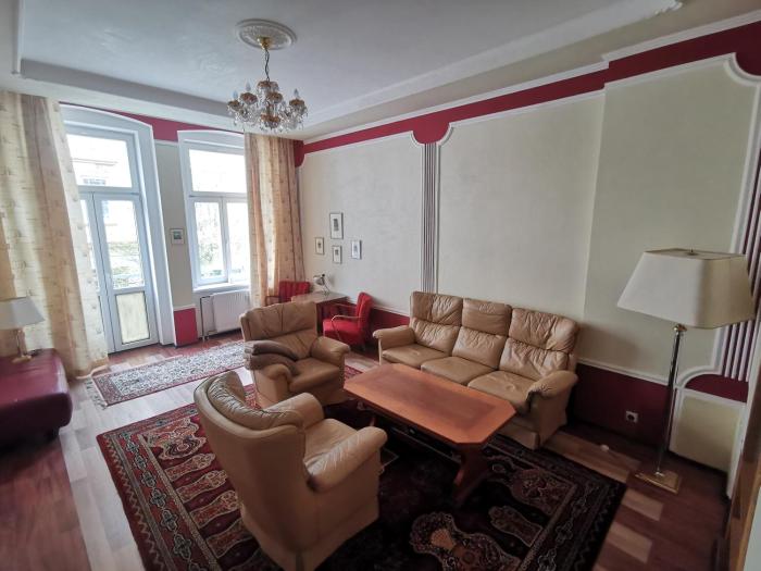 Krásný prostorný byt v centru Karlových Varů