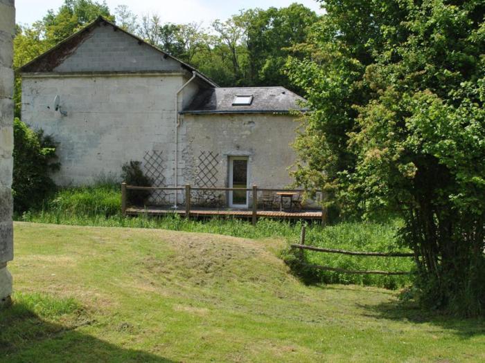 Charmant gîte paysan XIXe avec terrasse et jardin bordé par un ruisseau, à 1,5 km dAzay-le-Rideau - FR-1-381-417