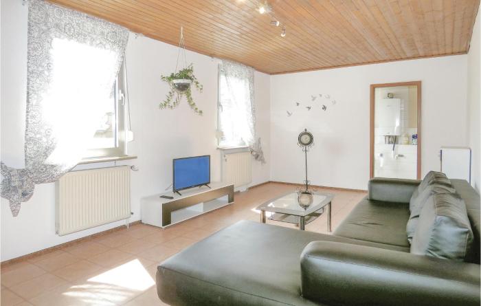 1 Bedroom Lovely Apartment In Lahnstein