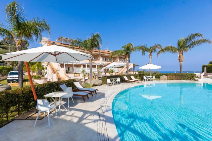 L Arcobaleno Resort