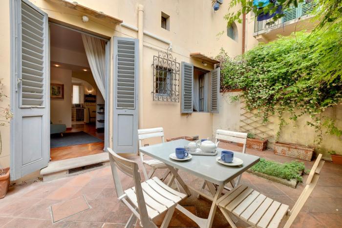 Geordie Apartment by Mamo Florence