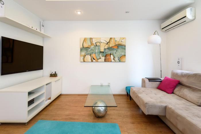 Iluminado em Copacabana - Paisagem leve - BC706 Z2