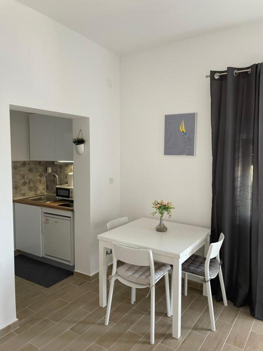 Apartments Anka Pag