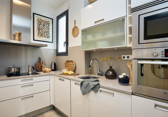 ERAWAN - One bedroom apartment in Eixample