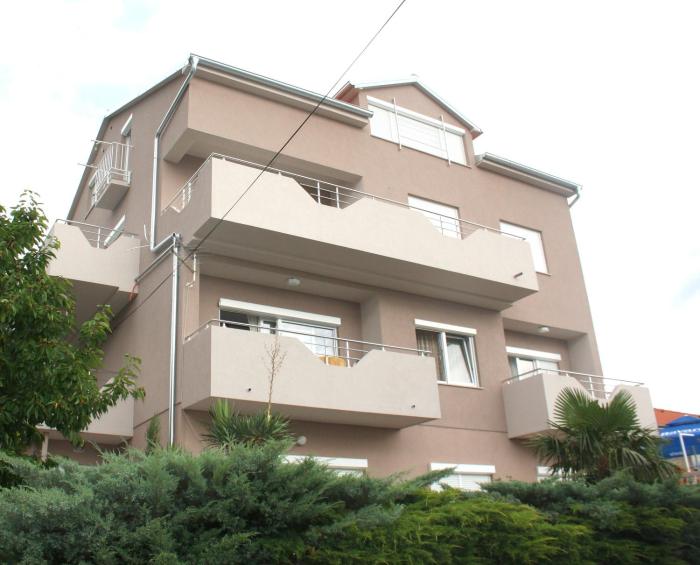 Apartmani Crikvenica 30046 - Matija