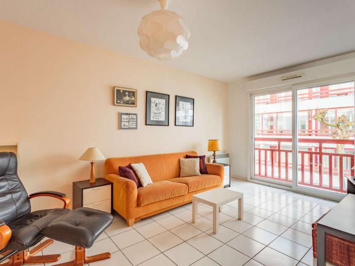 Spacieux Appartement 3* à Saint-Jean-de-Luz avec Parking, Terrasse et Proximité Commerces - FR-1-4-516