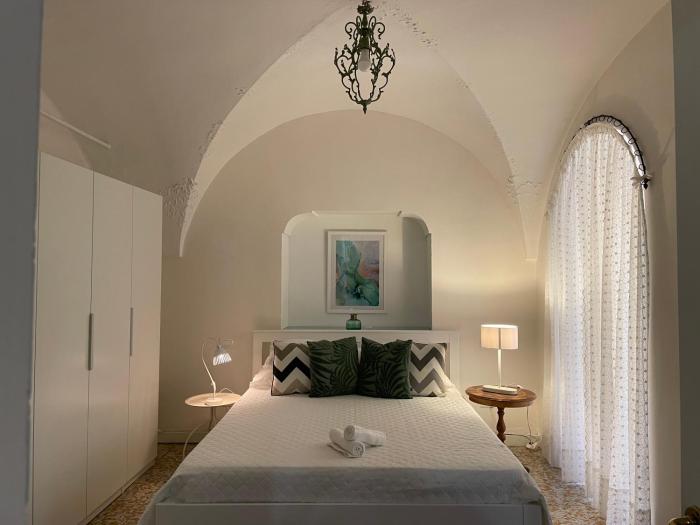 Old Town Lemon Charm