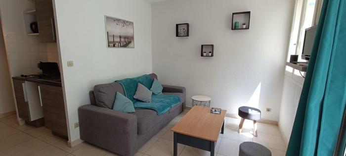 Beautiful Studio Of 27m In The Center Of Frejus!