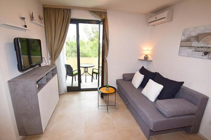 Sole Pula Apartman-near beach