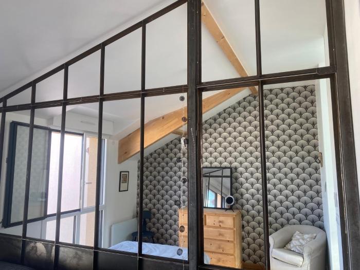 Loft avec terrasse pour 4 pers à 3km du circuit avec garage au calme