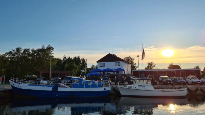 Prangli sadama majutus