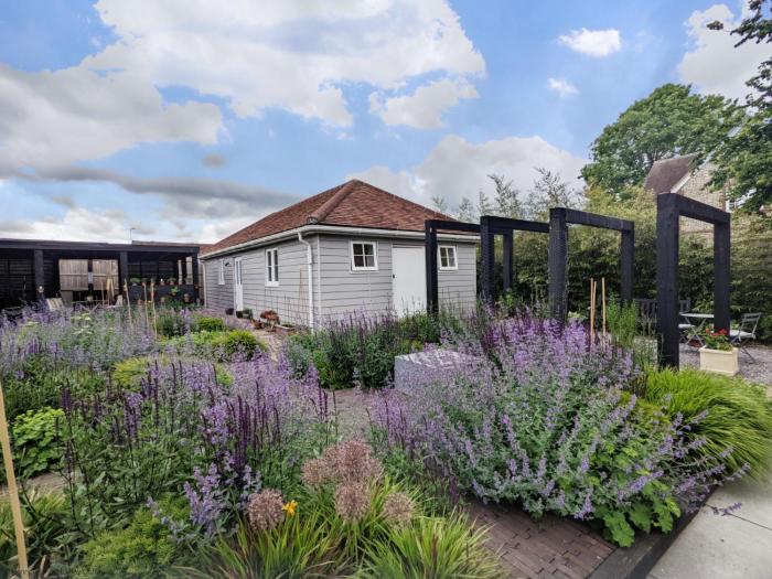 Little Maplewood, Tangmere