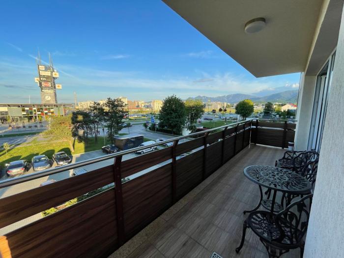 Coresi Spacious and Comfortable, GbWifi, AC, Parking #1