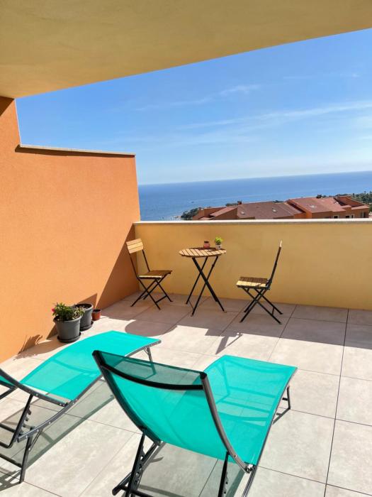 Appartement vue mer Ajaccio Sanguinaires avec terrasse
