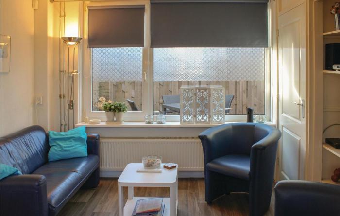 Stunning Home In Egmond Aan Zee