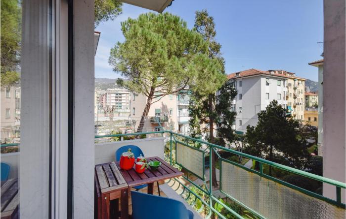 2 Bedroom Cozy Apartment In Rapallo