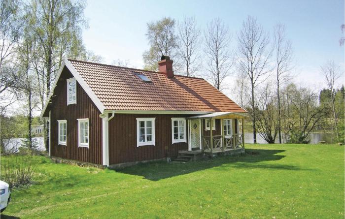 Two-Bedroom Holiday Home In Langaryd