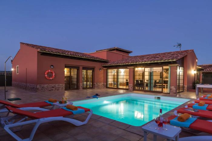 Villa Simona by Villa Plus