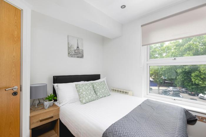 Skyvillion - Beautiful 3-Bed Central London Apartment