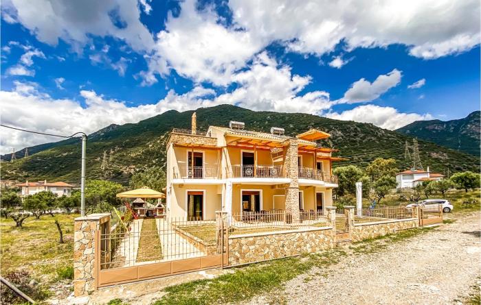 Lovely Apartment In Nafpaktos