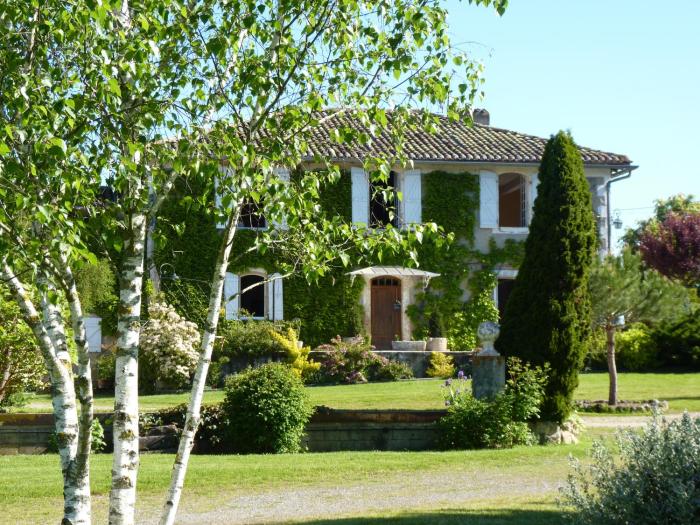 Maison du 18é de charme au calme