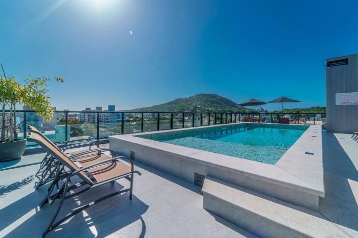 Adra 102 - Apartamento com 3 quartos - Centro de Bombinhas