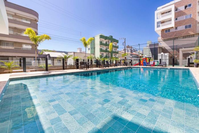 Terrazzo 402B - Apto 2 suítes em condomínio de luxo à 300 metros da Praia de Bombas