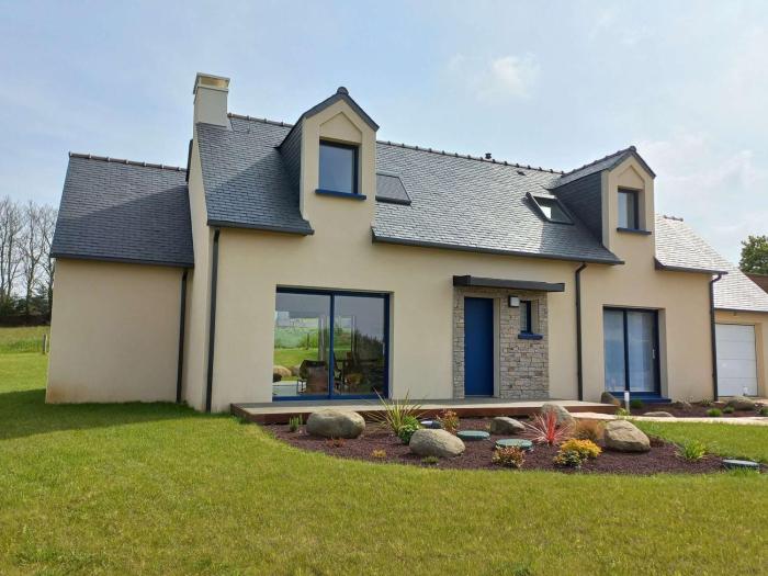 Maison 3* avec Terrasse, Confort Moderne, Proche Plages et Randonnées - FR-1-542-53