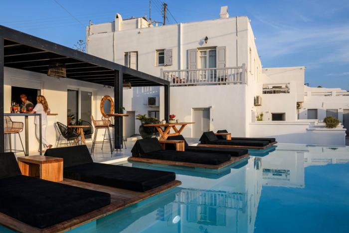 Casa Anna Suites