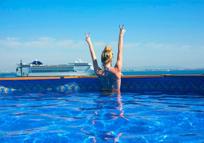 Sunset Destination Hostel