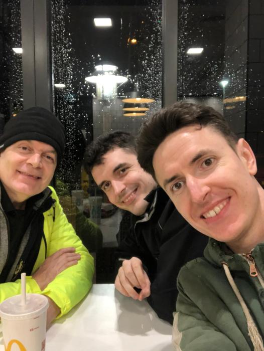 Contractors and Pets Welcome, Only 2 miles from M57, M58, Whole House Rental Sleeps 4 to 9, Short Walk to Orrell Station