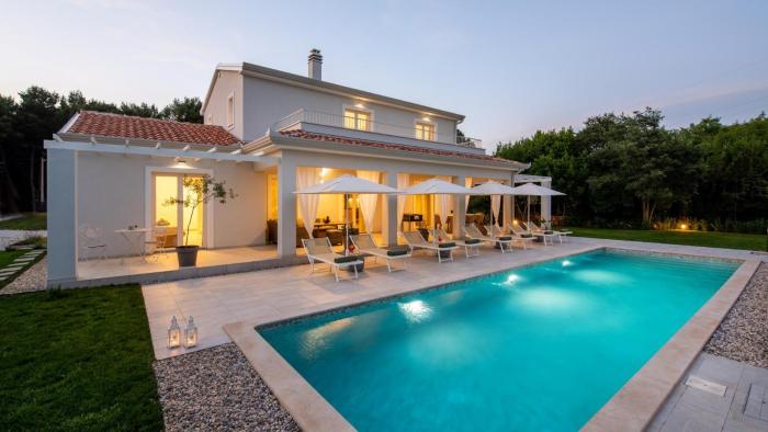 Villa Oliveti by Villas Holiday
