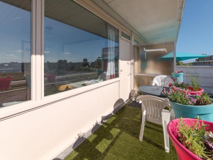 Apartment Lotus 310 by Interhome