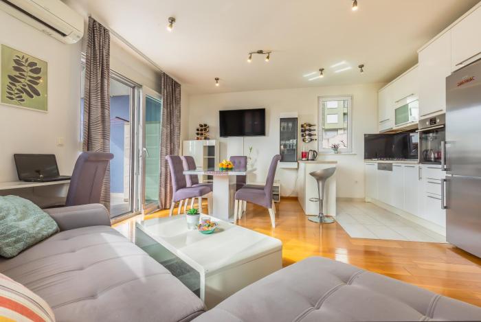 Urban City Apartment