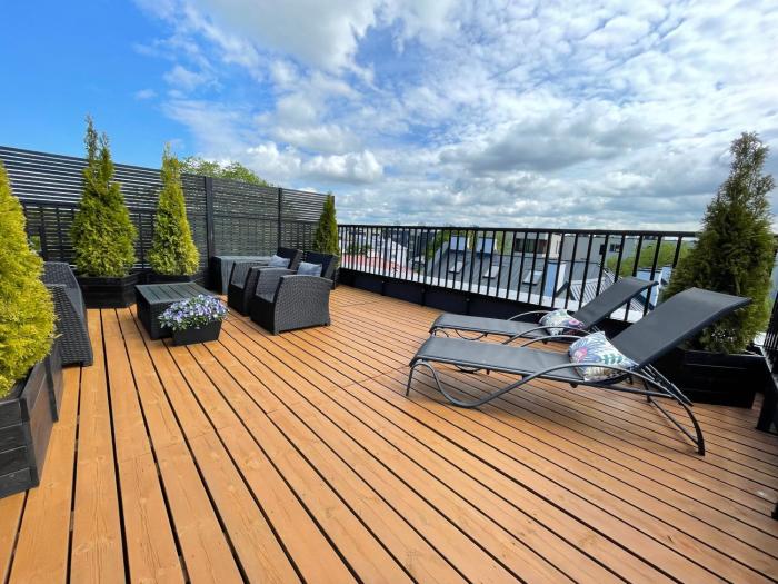 City Terrace Apartment Avangard - Large private roof terrace