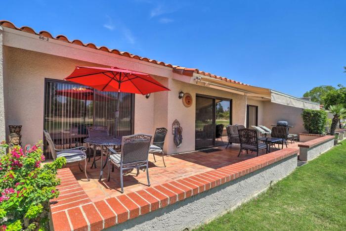 Delightful Palm Desert Gem with Fairway Views!