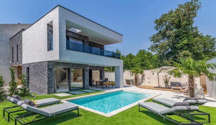 Superb Design Villa Medulin