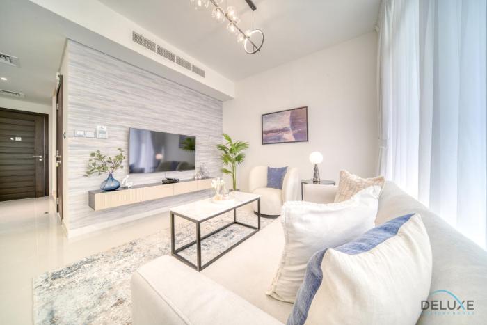 Cheerful 3BR Townhouse at DAMAC Hills 2, Dubailand by Deluxe Holiday Homes