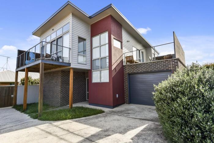 Esperanza - BYO Linen