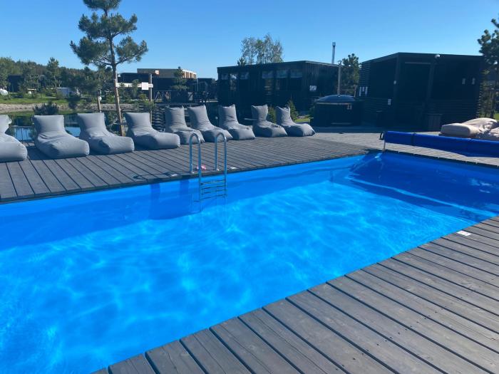 Apartamentai Mano Jūra 2 su vaizdu į baseiną